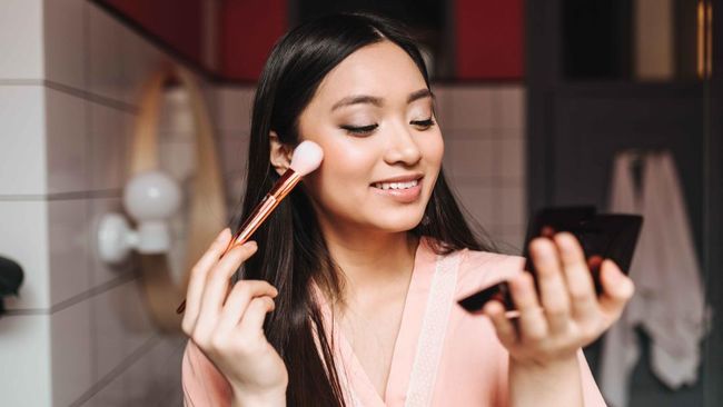 Tren Makeup Dan Perawatan Kulit Natural