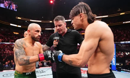 Volkanovski Tak Terkalahkan di UFC 325, Lopes Tersungkur