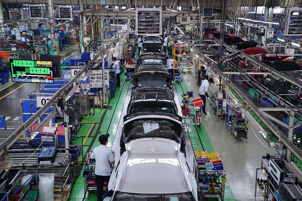 Transformasi Otomotif Di Era Modern